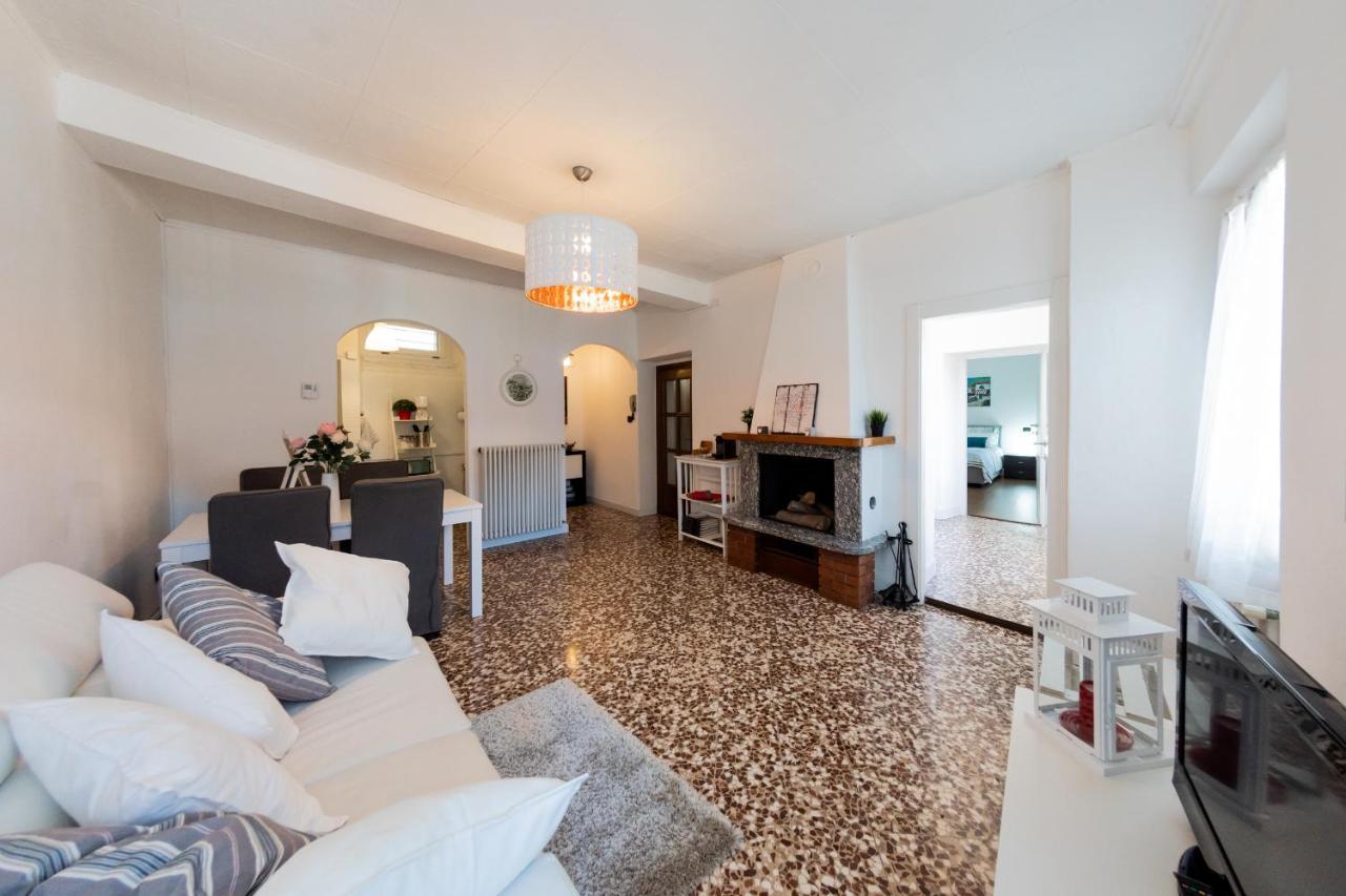 Family Nest Overlooking Lake Como - By Rent All Como アルジェーニョ エクステリア 写真